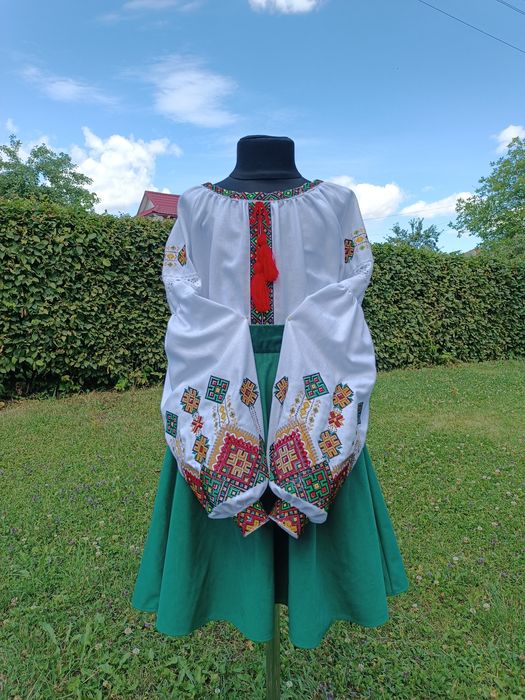 Вишиванка для дівчинки