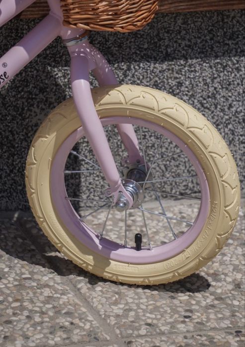 Bicicleta de menina rosa