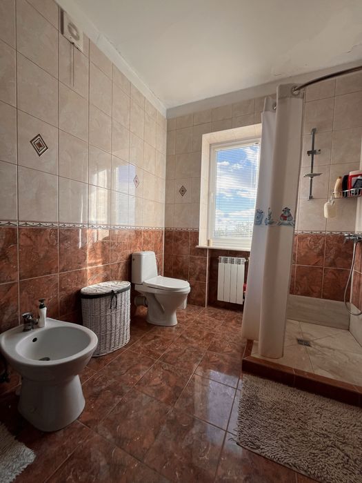 Чудовий будинок!