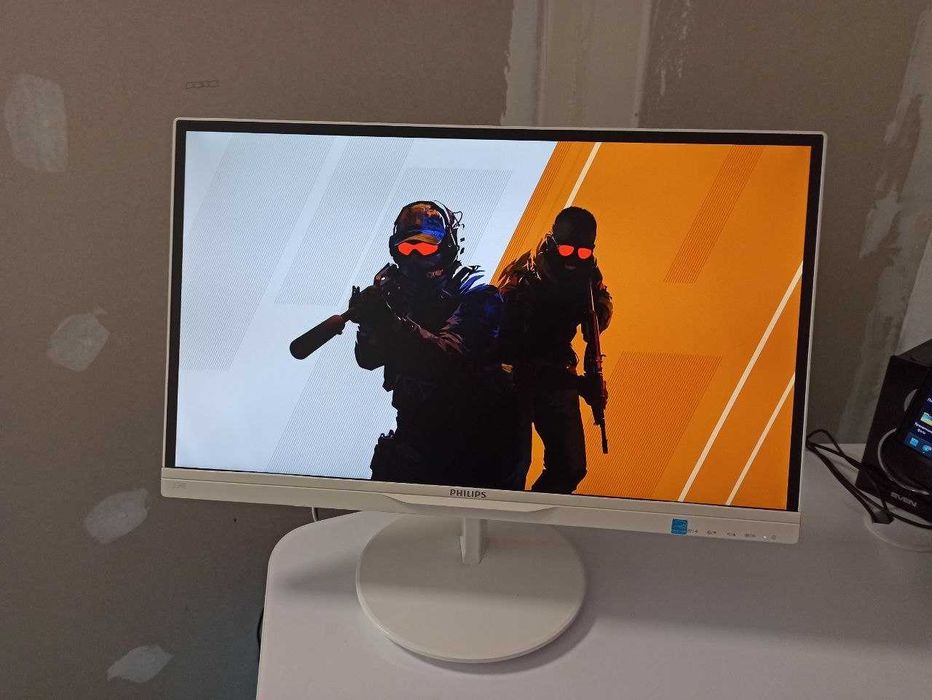 Philips 234E5QHAW/00 23.6" IPS / Full HD / HDMI