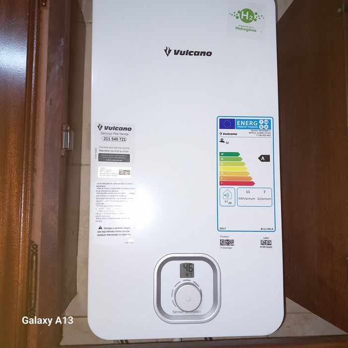 Vendo esquentador ventilado Vulcano em ótimas condições muito pouco uso com papéis de compra e está na garantia ainda zona de Setúbal entrego em mão