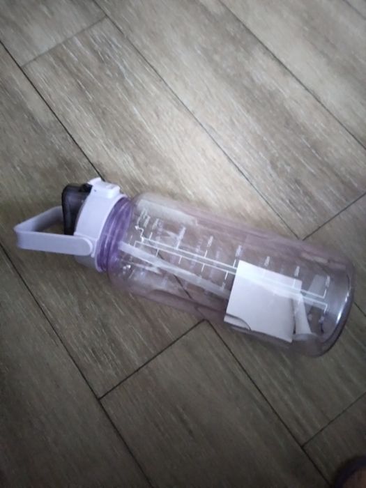 Duży bidon 2000 ml dbający o nawodnienie na cały dzień+GRATIS!