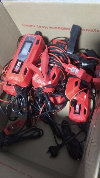 Зарядний пристрій 8шт під ремонт