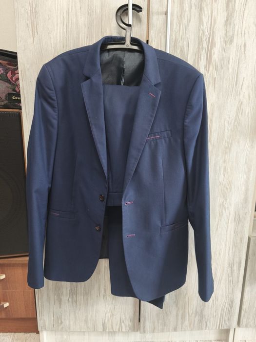 Костюм мужской шерсть,Класика!