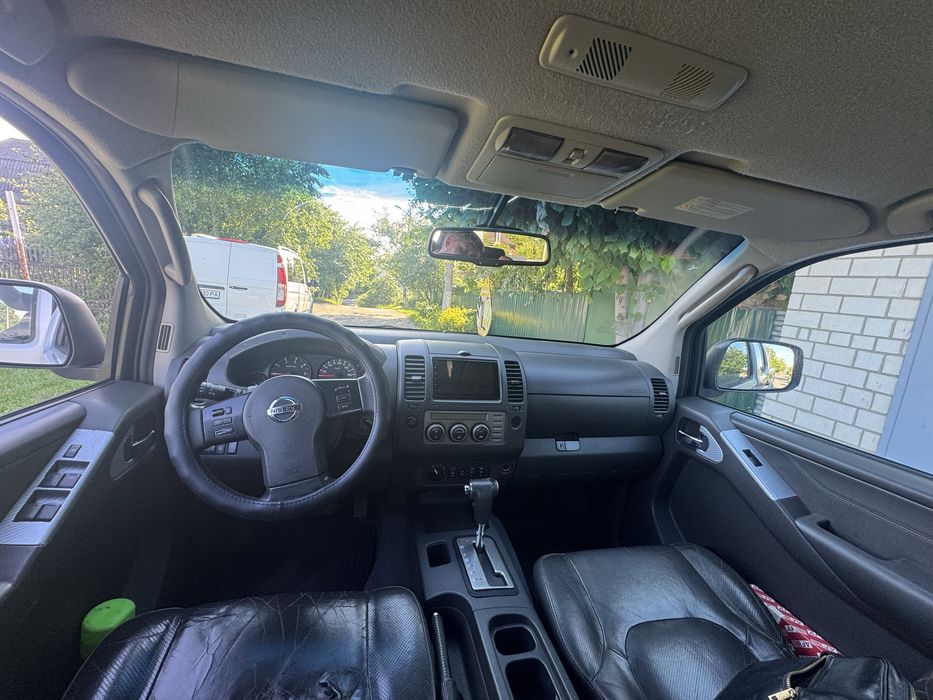 Nissan Navara 2.5 d