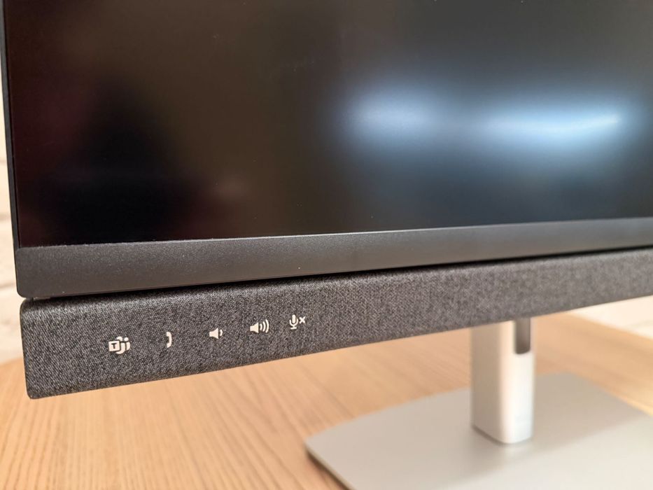 Monitor DELL C2722DE 27"QHD IPS. Kamera. Ładowanie USB-C. Jak nowy!