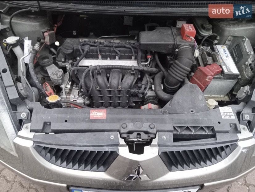 Mitsubishi Colt 2008 рік