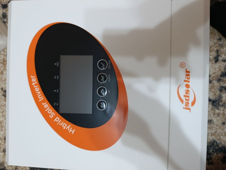Гібридний інвертор JSDSOLAR J6500HC 6.5KW 48V