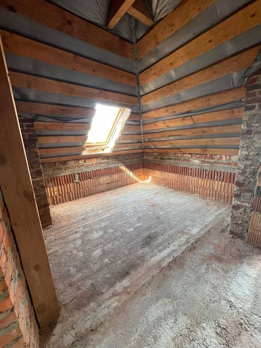 Продам новый дом 138м2 с приватизированным участком 9 соток.