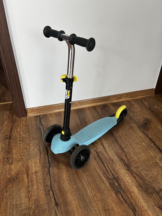 Hulajnoga 3-kołowa Decathlon Oxelo B100