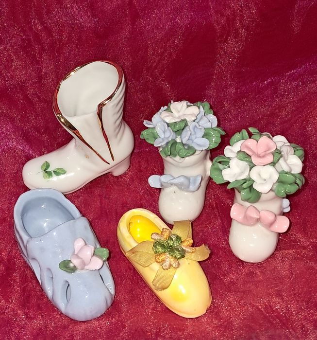 Miniaturas em porcelana