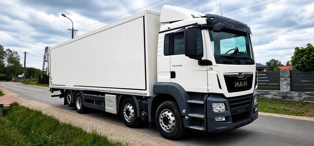 MAN TGS 35.320 8x2 Kontener 24paletowy Euro6 Serwisowany Rama do zabudowy