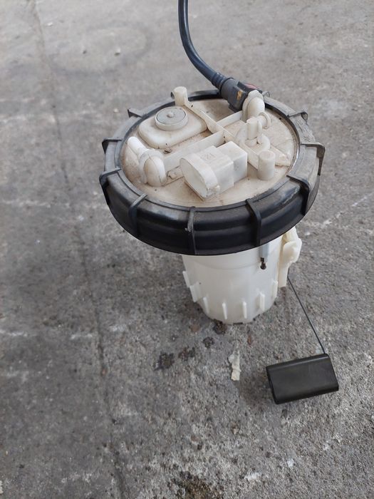 Bomba de combustível opel vivaro 2.0