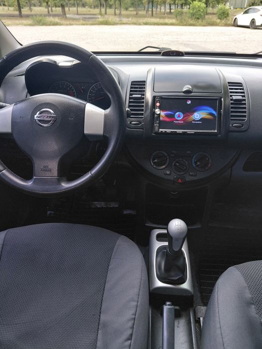 Nissan Note 2010 рік