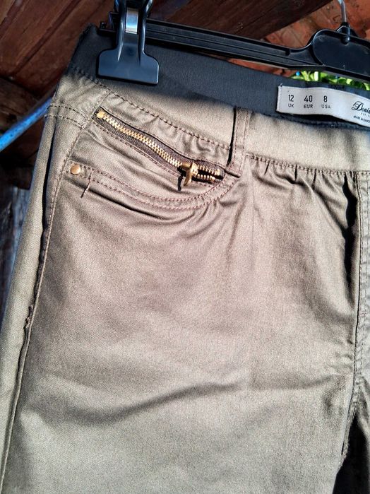 Calça Denim Co,com blazer Lefties.
