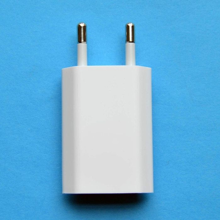 Ładowarka sieciowa kostka uniwersalna biała wtyczka USB NOWE