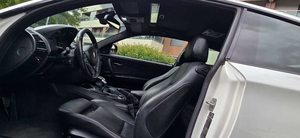 Bmw 123D bi-turbo 204cv 2010