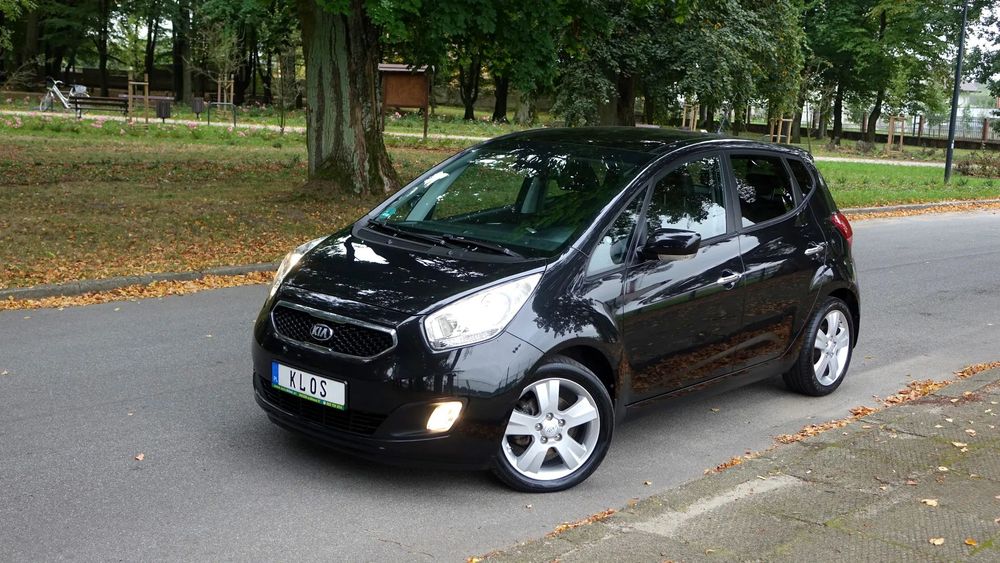 Kia Venga .. Kamera .. Panorama .. Navi .. PDC .. Klimatronik .. Serwisowany