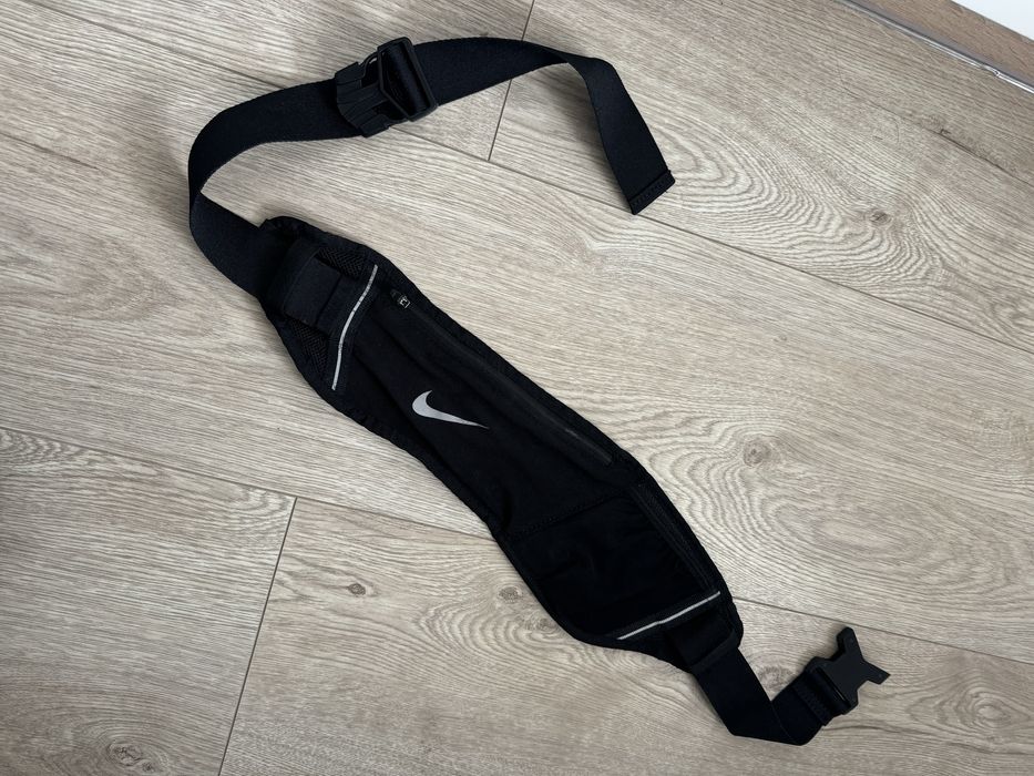 opaska na telefon do biegania NIKE sportowy pasek do biegania