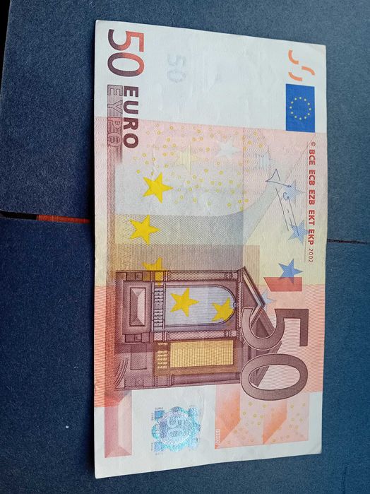 coleção notas 200,100,50,20,10,5€, novas de 2002