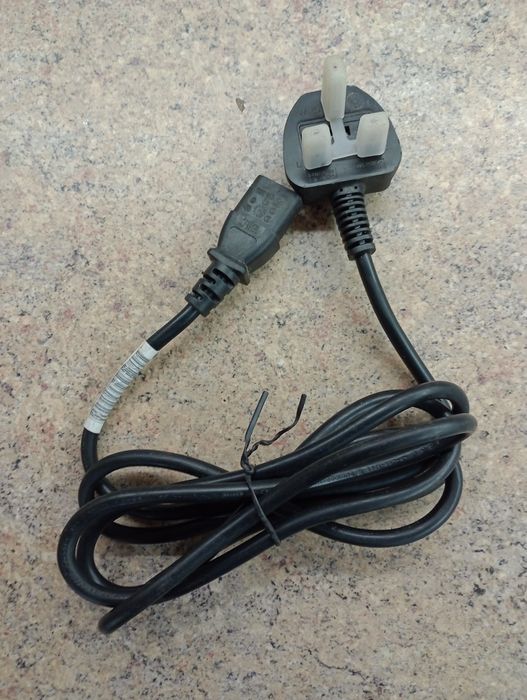 Сетевой кабель питания