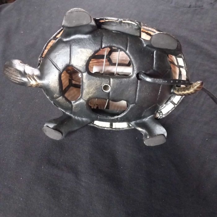 Candeeiro em forma de tartaruga