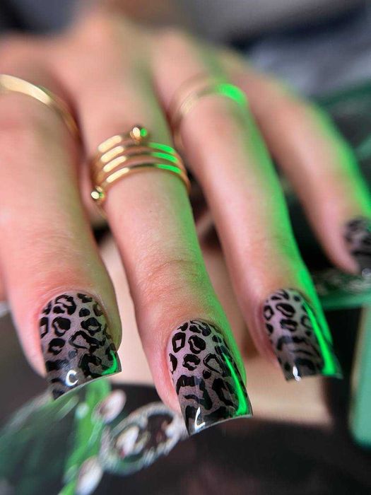 Перукарські послуги