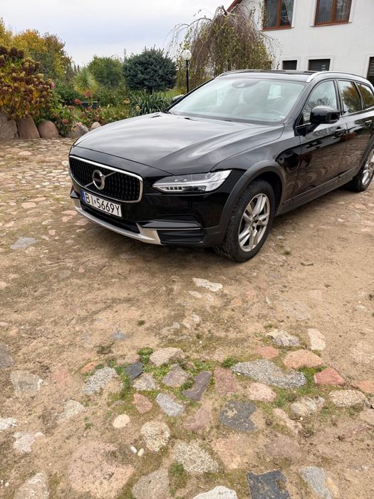 Volvo V90 Cross Country