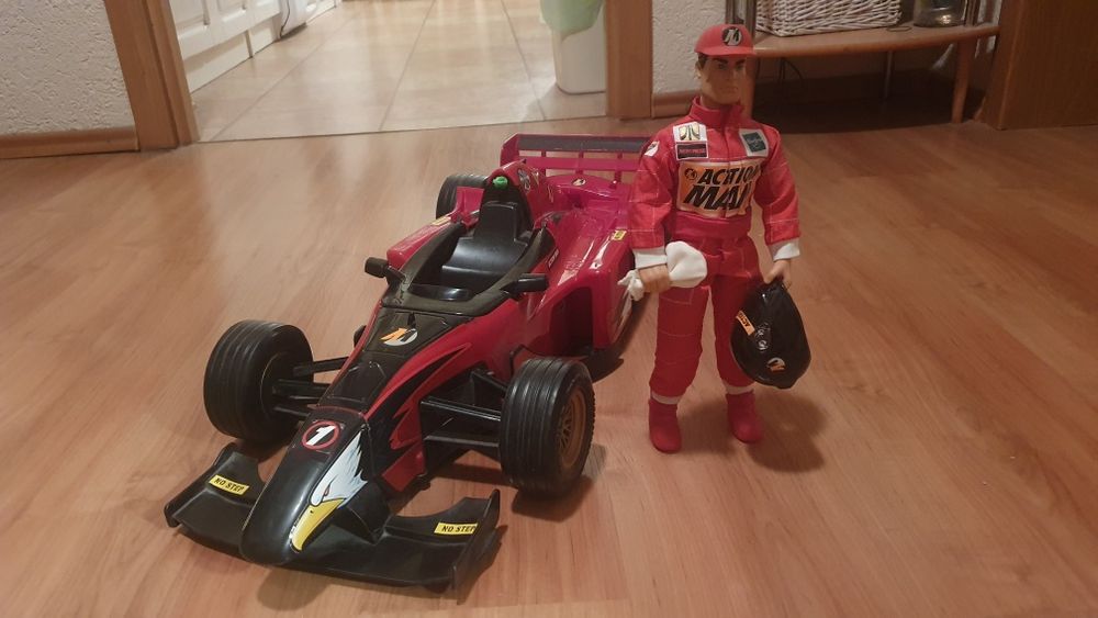 Formula 1 action man