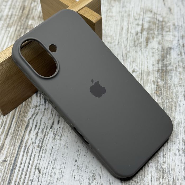 Чехол софттач Silicone Case на iPhone 16/ iPhone 17. Микрофибра. Чохол