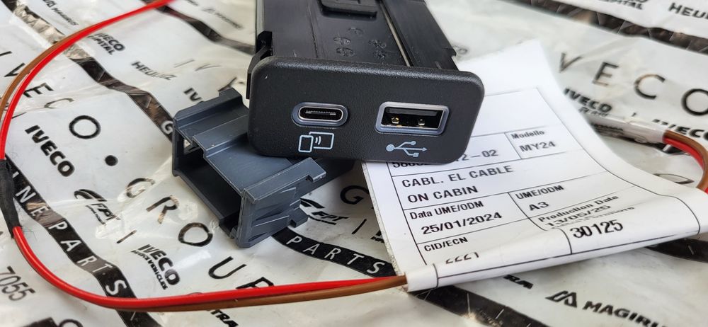 Iveco Daily Gniazdo USB