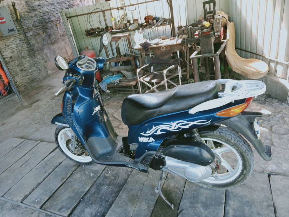 Скутер honda sh150
