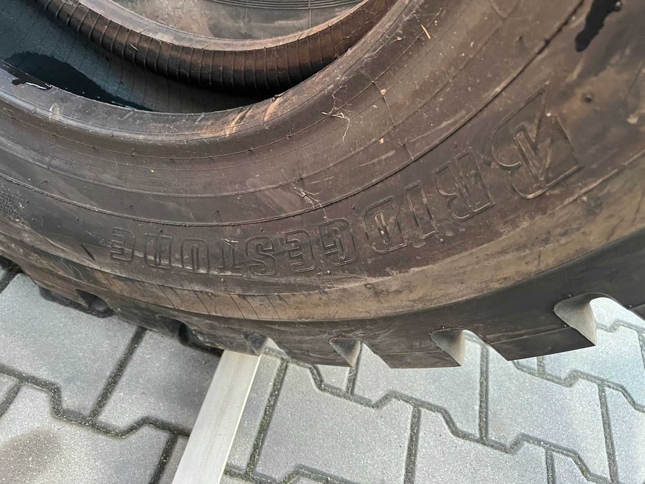 12.00-24 Bridgestone 100% BIEŻNIKA