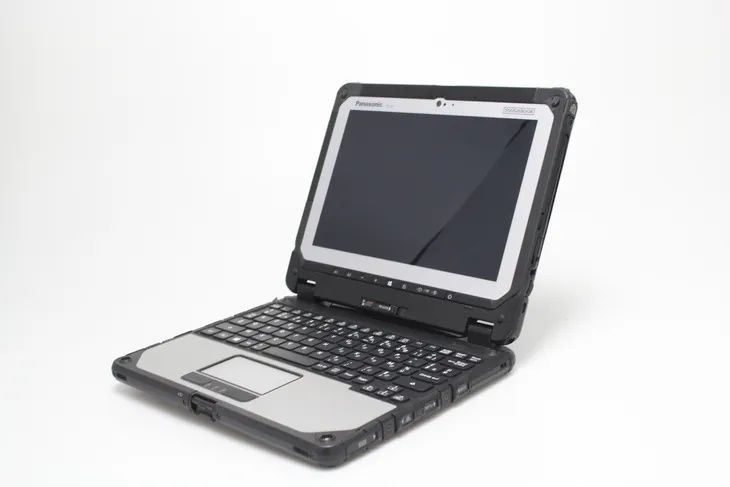 Panasonic CF 20 WIN 11/10 2w1 i5 7 gen 2 bat rysik 8GB 256GB GW 2 LATA