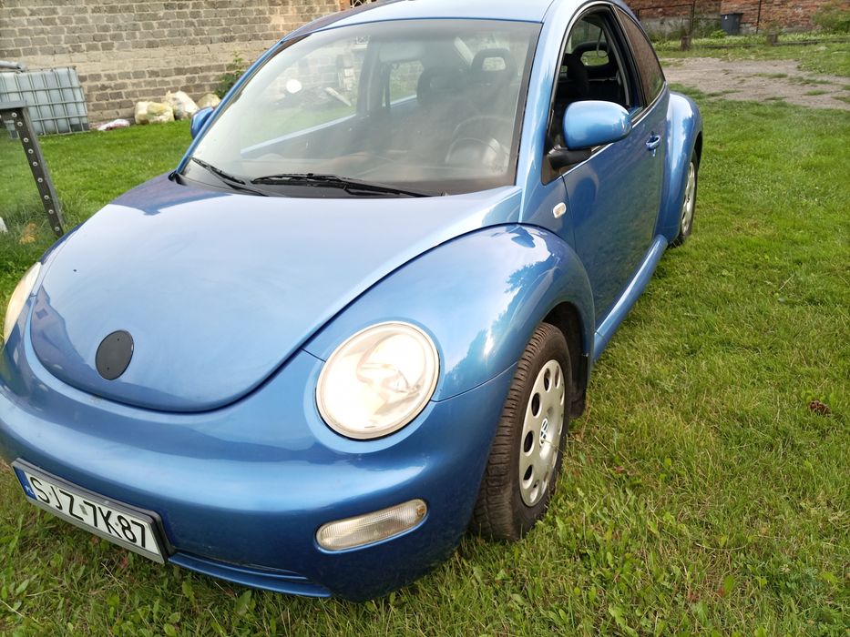 Sprzedam nev Beetle 2,0 115 polisa na rok