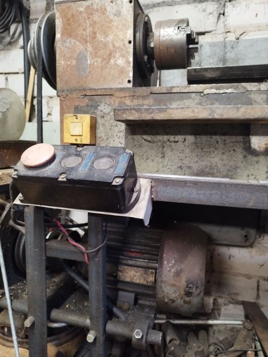 Продам токарний станок