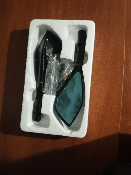 Продам дзеркала заднього виду нові