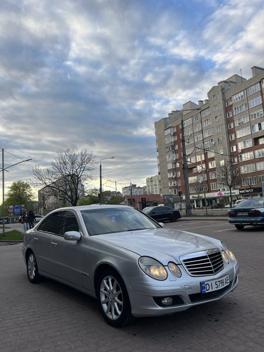 Mercedes benz e211