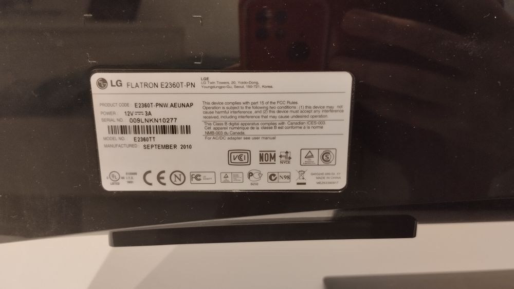 Monitor LG Flatron E2360T