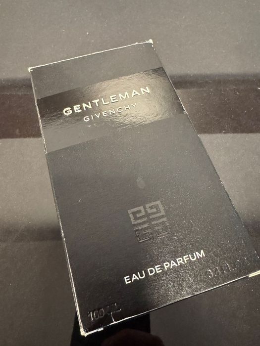Givenchy Gentleman woda perfumowana