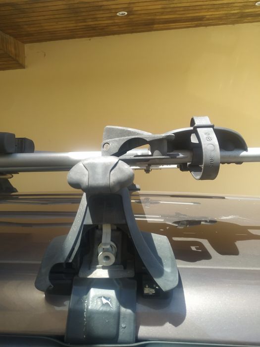 1 Suporte para Bicicletas adultos/crianças venda ind. com chave