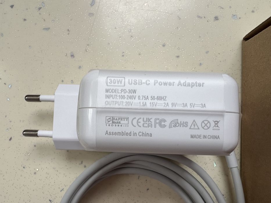 Зарядка комплект 30W MacBook Air USB C Macbok Air, iPhone 15, 16, 17