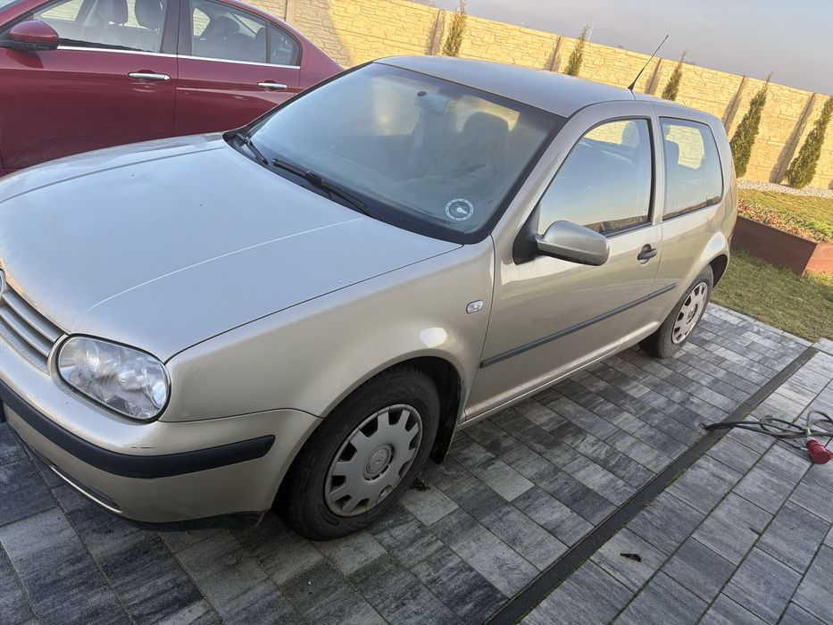 Volkswagen Golf IV