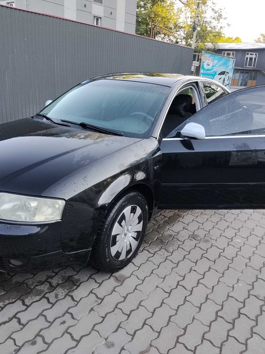 Автомобіль ауді а6с5 .  1.8т