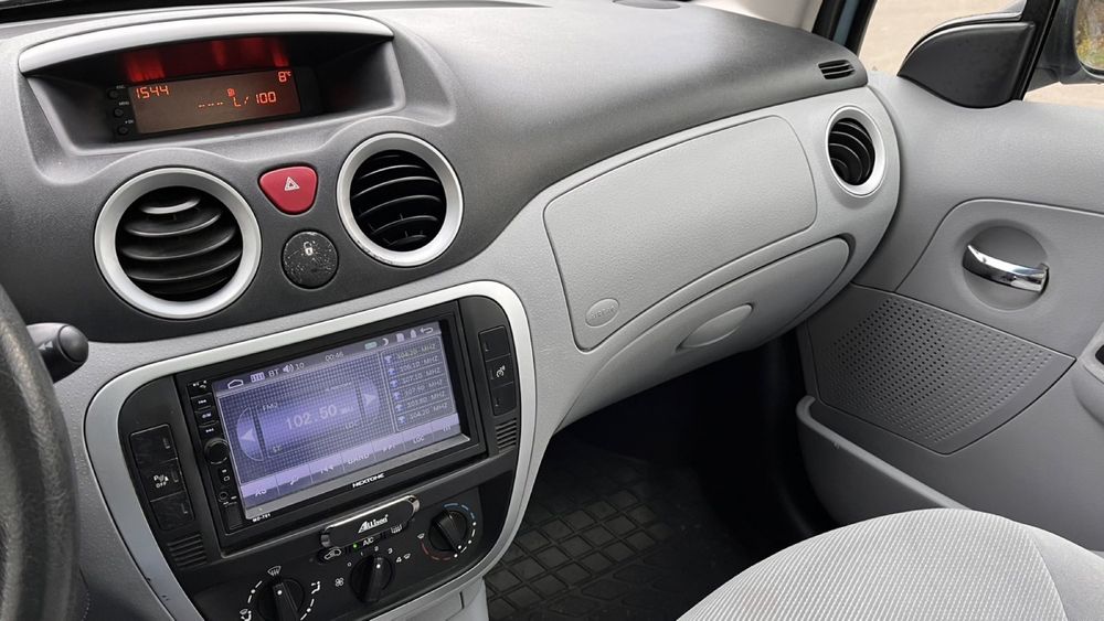 Продам Citroen C3 2006