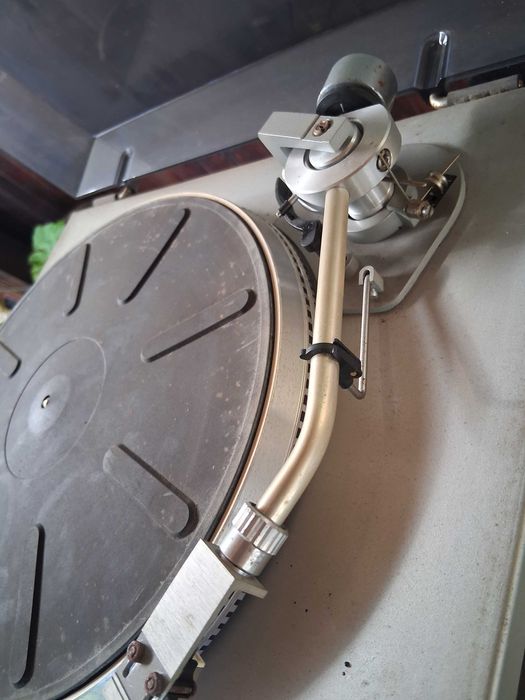 Gira discos por modulos em alumínio