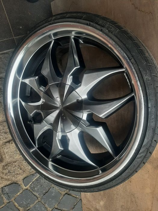 Śliczne 20 Lenso do audi