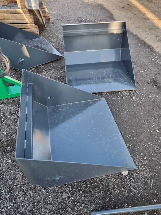 na tylni tuz ładowacz na tył ciągnika łyżka widły + hydraulika