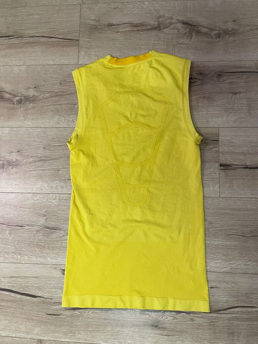 Nike Pro Combat Hypercool Vapor Sll Yellow