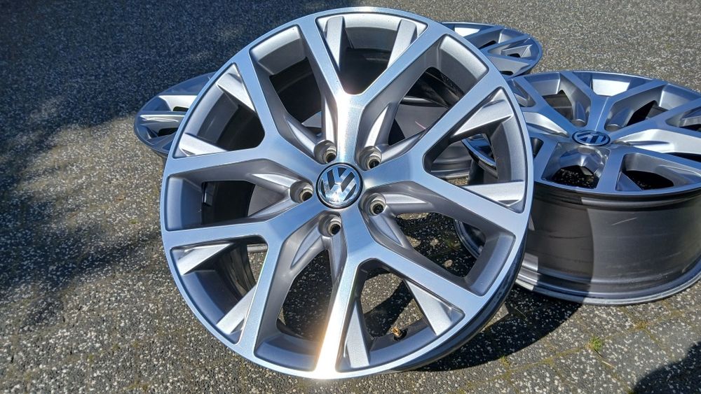 18" VW Passat All Track 5x112  8j et40 B7 B6 B8  Tiguan Golf - Idealne